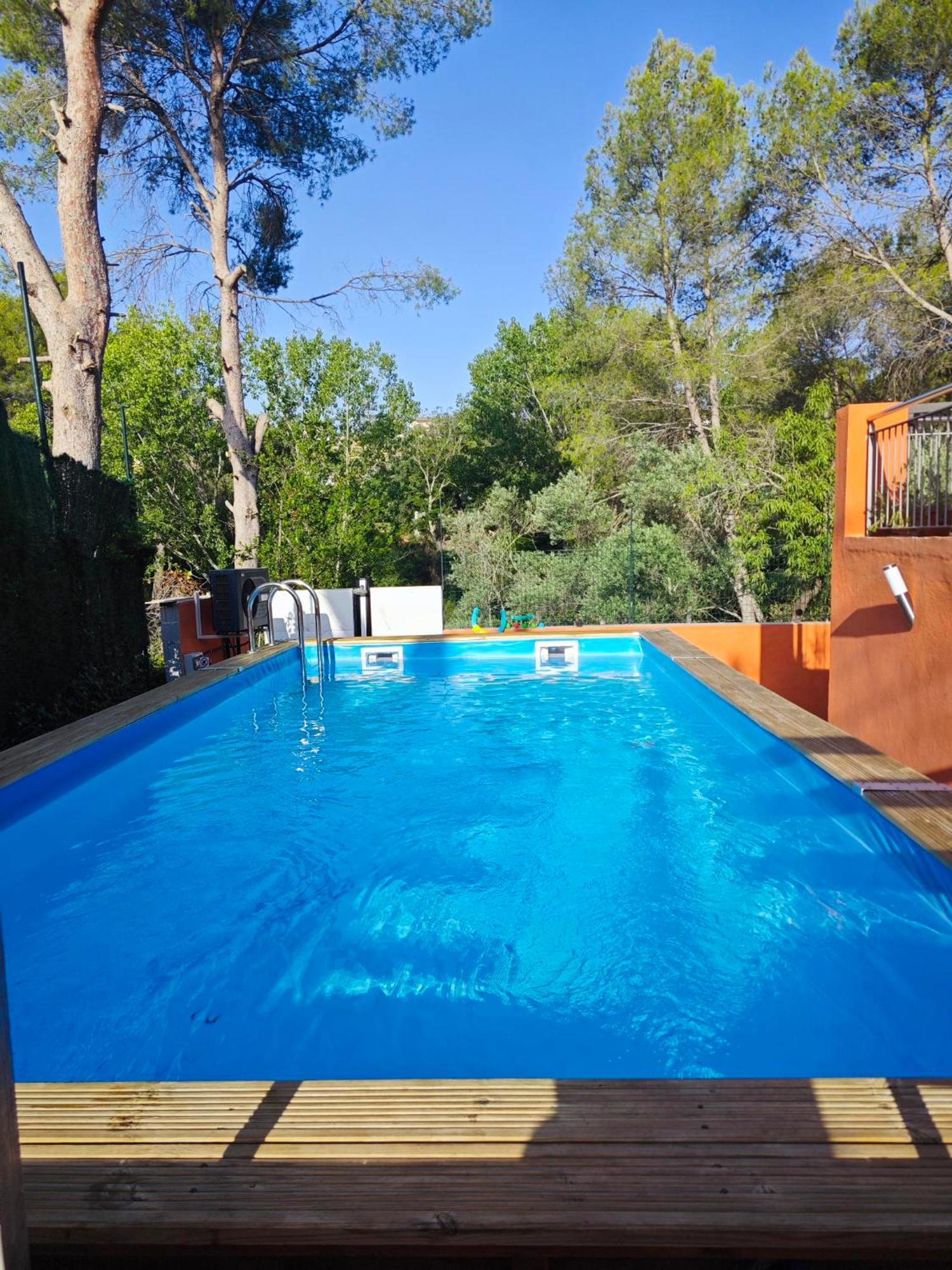 Relax House Barcelone Villa Sant Esteve Sesrovires Kültér fotó